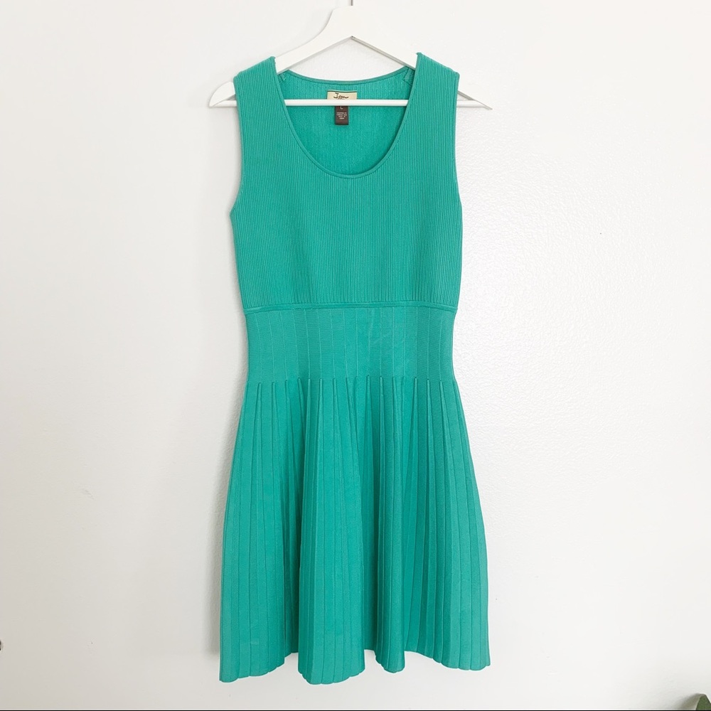 Issa London Light Green Dress